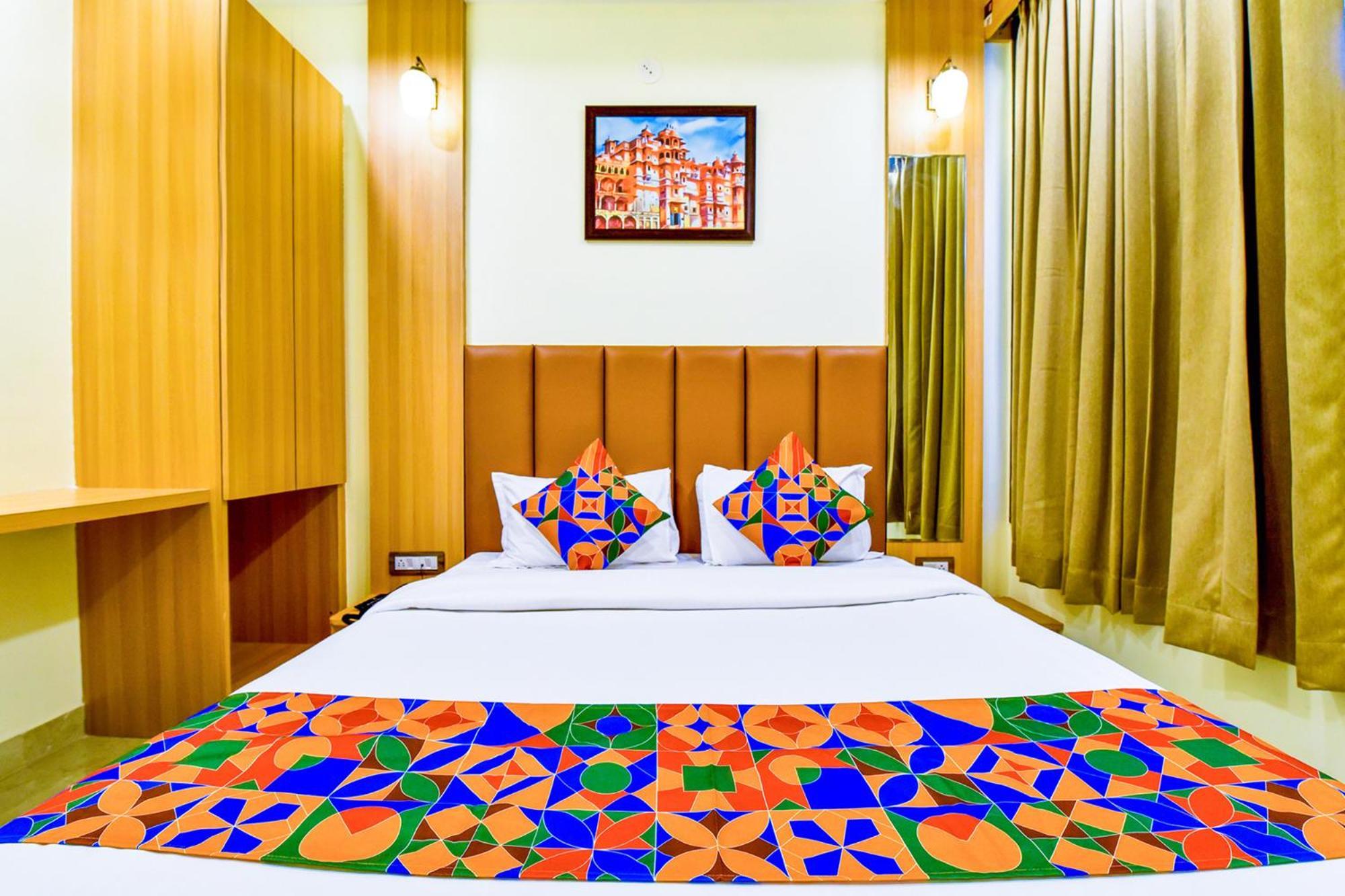 Fabexpress Mewar Shine Hotel Udaipur Eksteriør billede