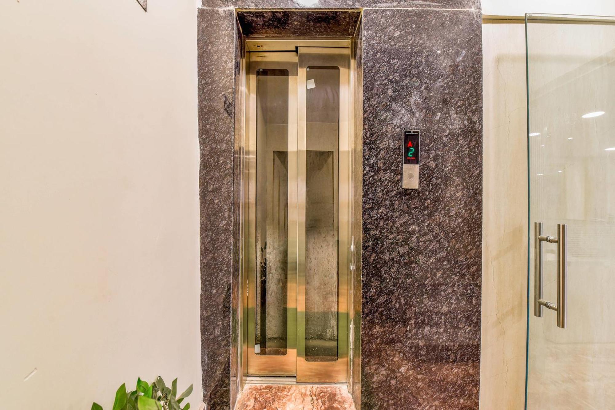 Fabexpress Mewar Shine Hotel Udaipur Eksteriør billede